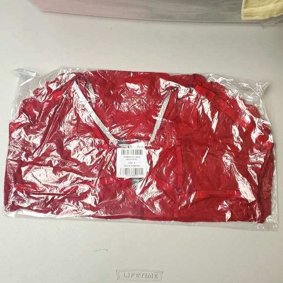 ❤️NWT VINTAGE TORRID LINGERIE - DIAMANTE RHINESTONE LACE STRAPPY THONG BODYSUIT - Picture 4 of 12